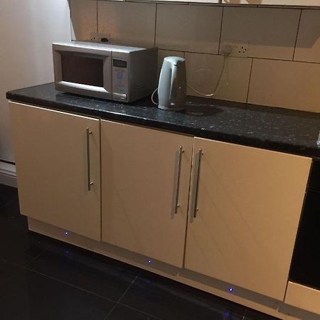 Devons Unique Short Stay Londra Dış mekan fotoğraf